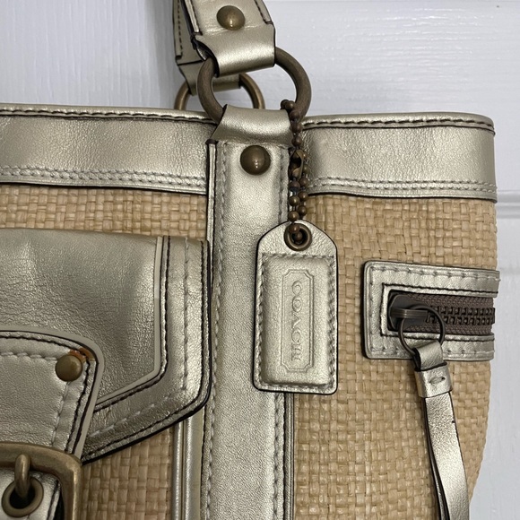 Genuine Coach Straw Handbag - Picture 5 of 10